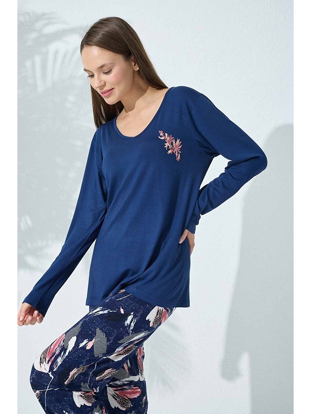 Lacivert Desenli Viskon Pijama Takım-1