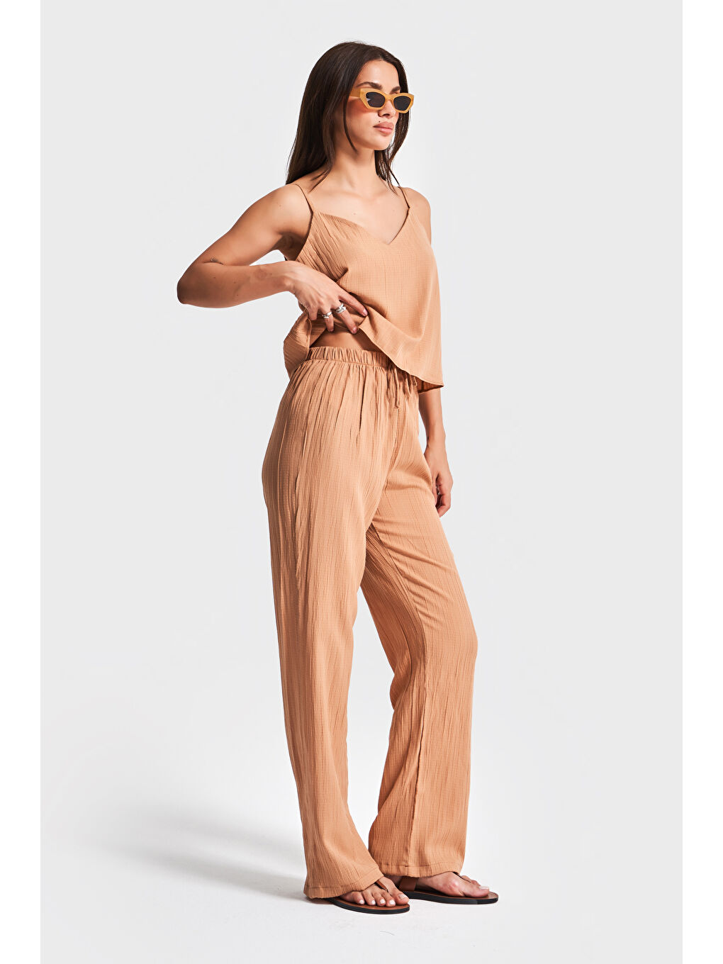 Kahverengi Kadın Kahve Renk s5-36 Rahat Kesim Yazlık Kumaş Pantolon Büstiyer 2'li Kombin-2