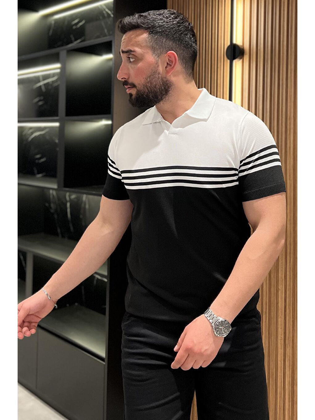 Beyaz Erkek Polo Yaka Çizgi Desenli Çift Renkli Triko Tişört-1