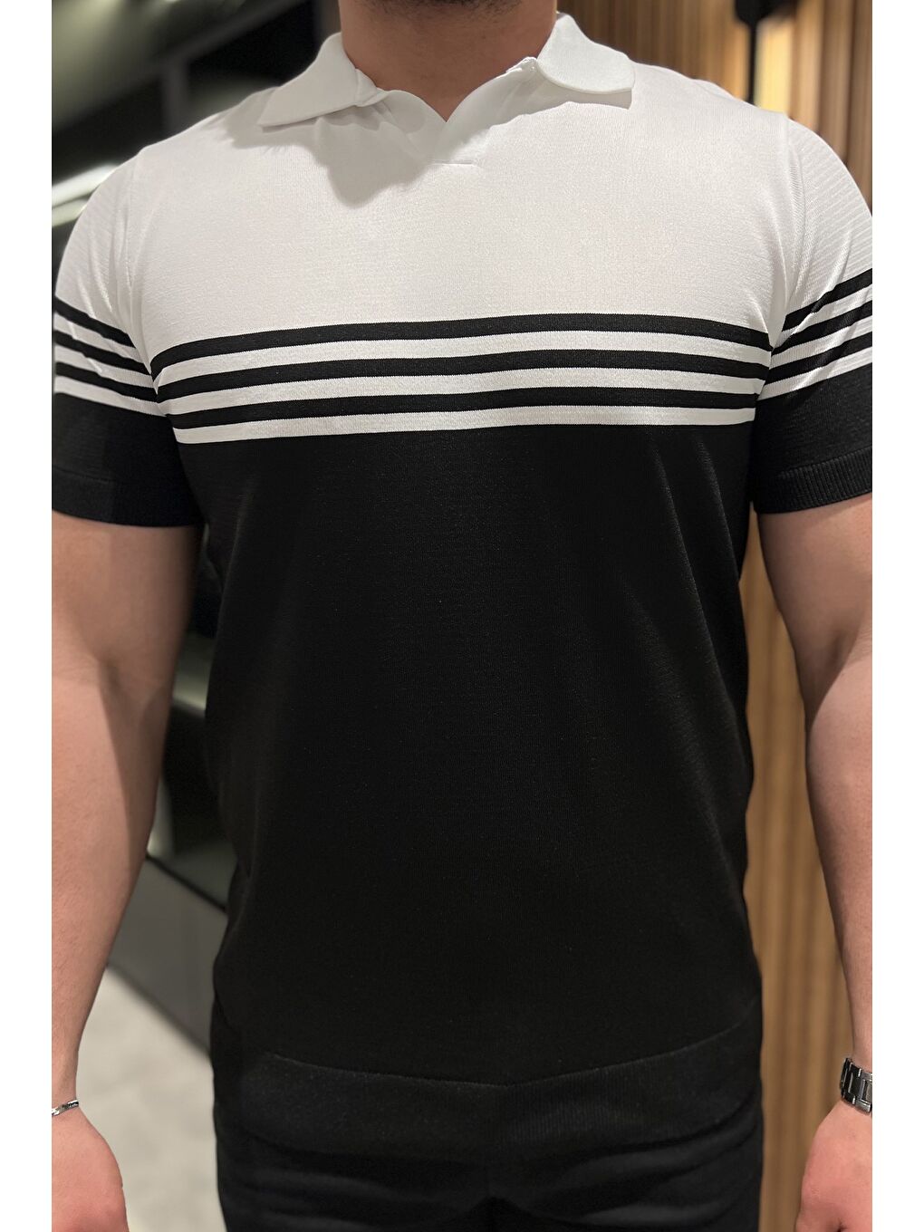 Beyaz Erkek Polo Yaka Çizgi Desenli Çift Renkli Triko Tişört-3
