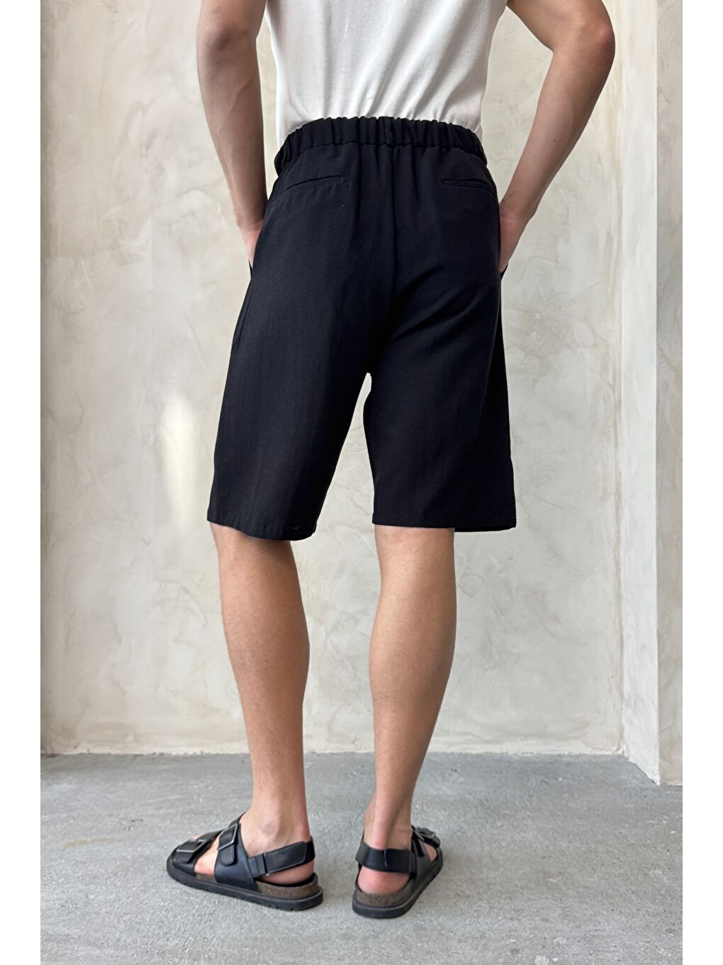 Siyah Erkek Pileli Baggy Keten Şort-4