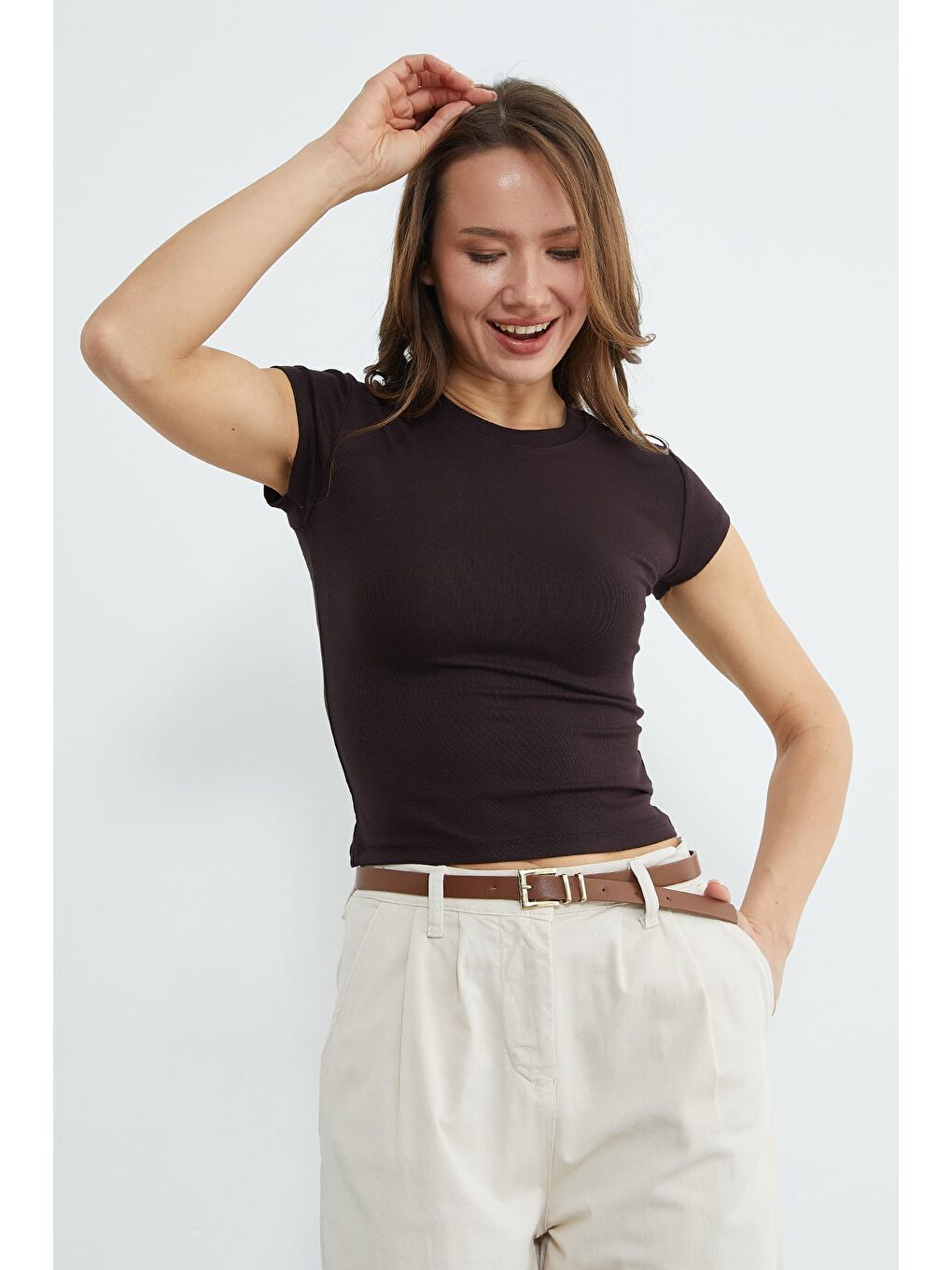 Kahverengi Basic Bisiklet Yaka Tişört-2