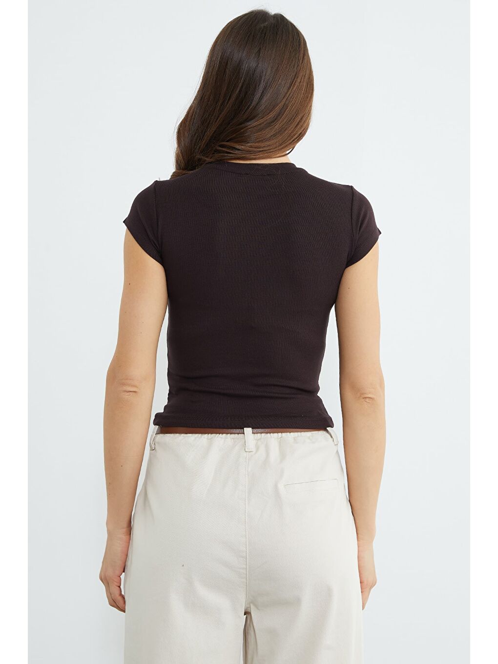 Kahverengi Basic Bisiklet Yaka Tişört-4