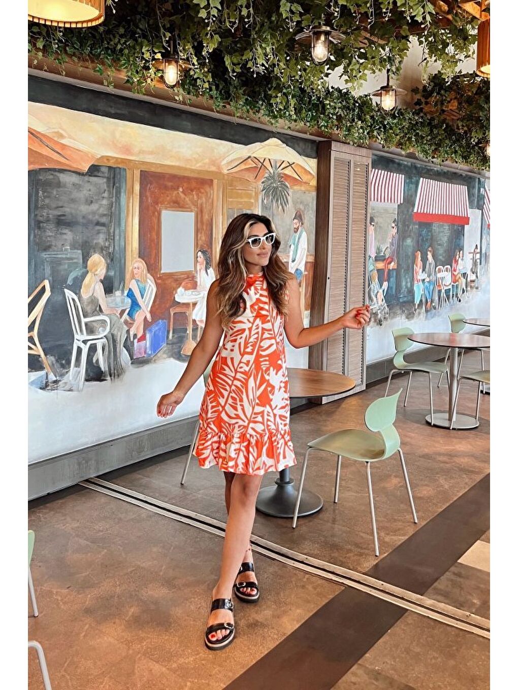 Turuncu Kadın Sıfır Kollu Bisiklet Yakalı Fırfırlı Desenli Sofya Elbise