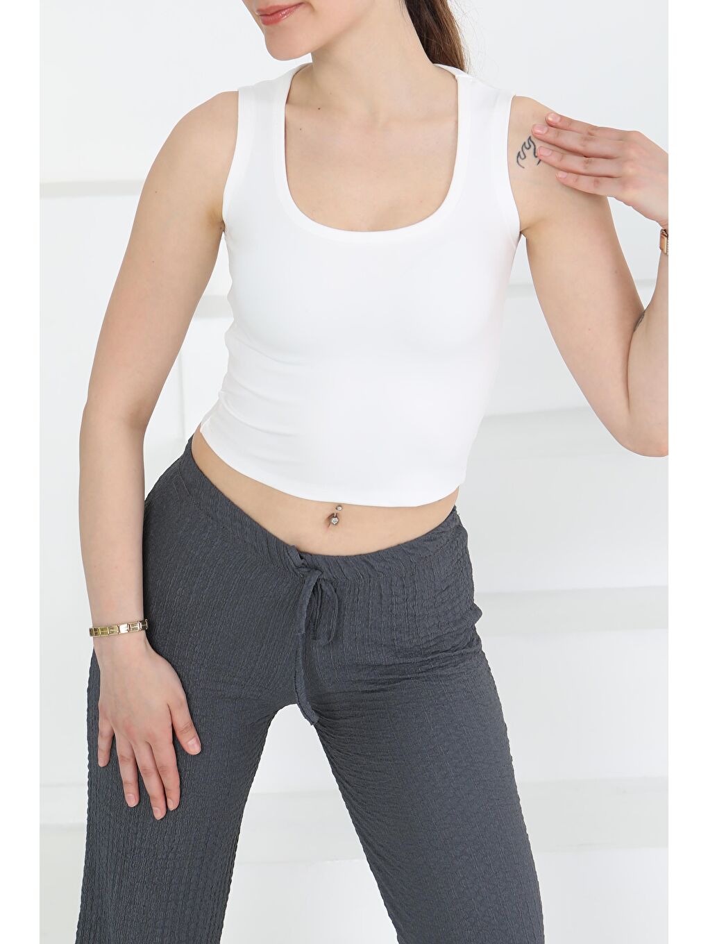 Cupralı Oval Yaka Crop Atlet Beyaz - 27278-2