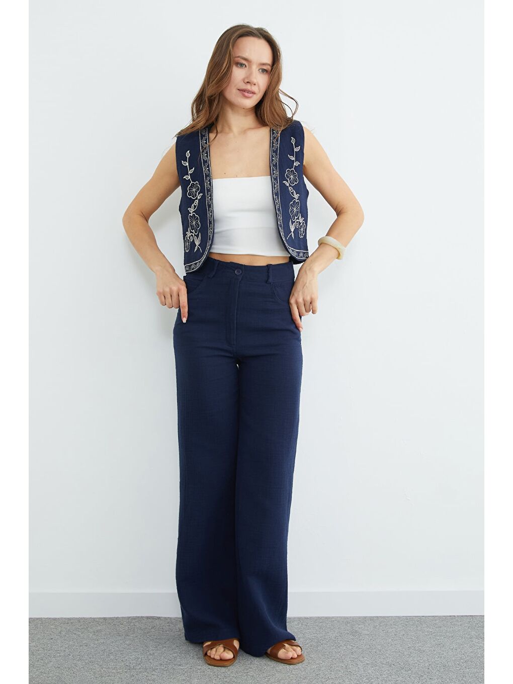 Lacivert Yüksek Bel Fermuarlı Müslin Kumaş Pantolon-4