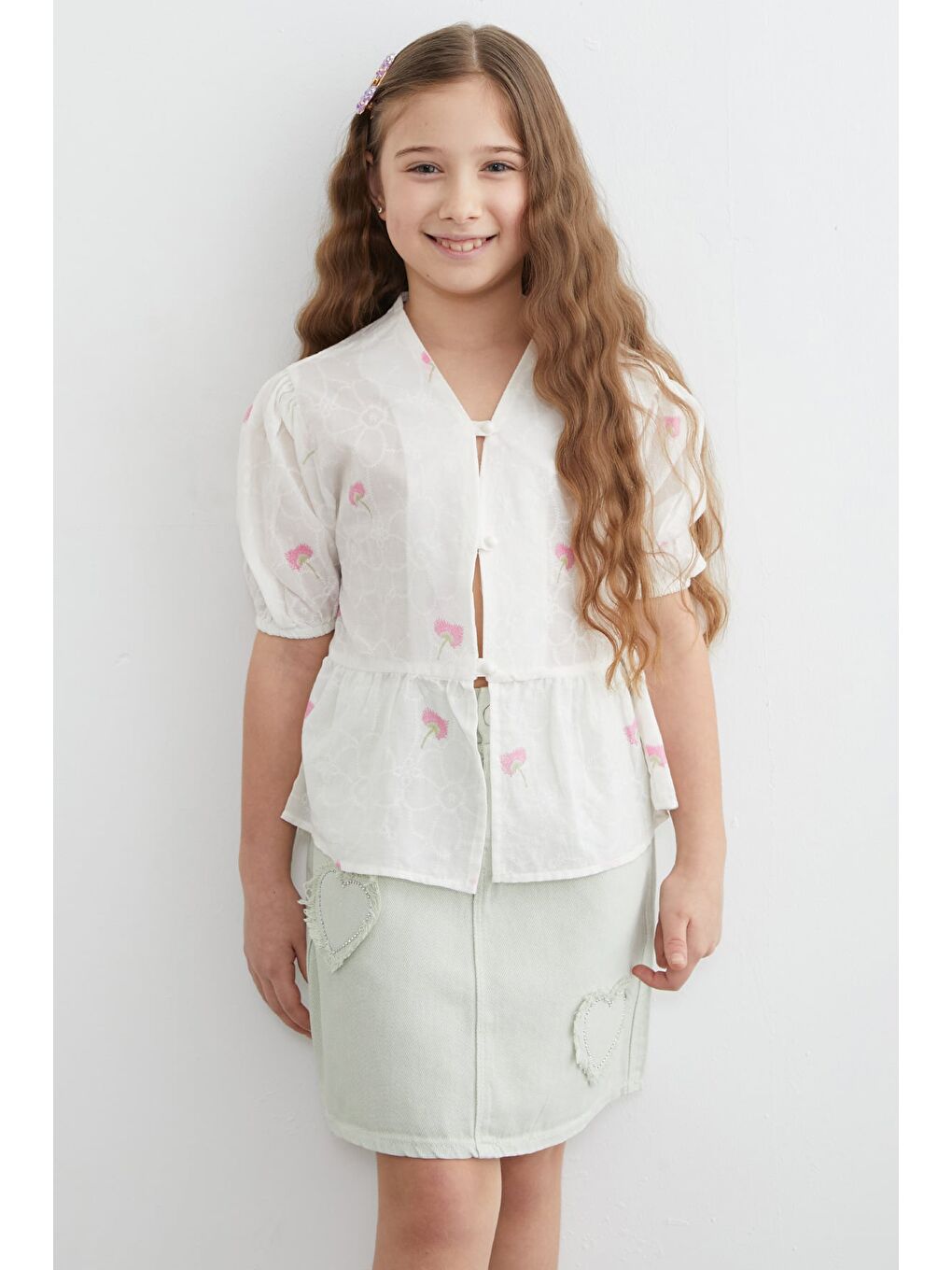 Pembe %100 Pamuk Çiçek Nakışlı Balon Kol Kız Çocuk Gömlek-2