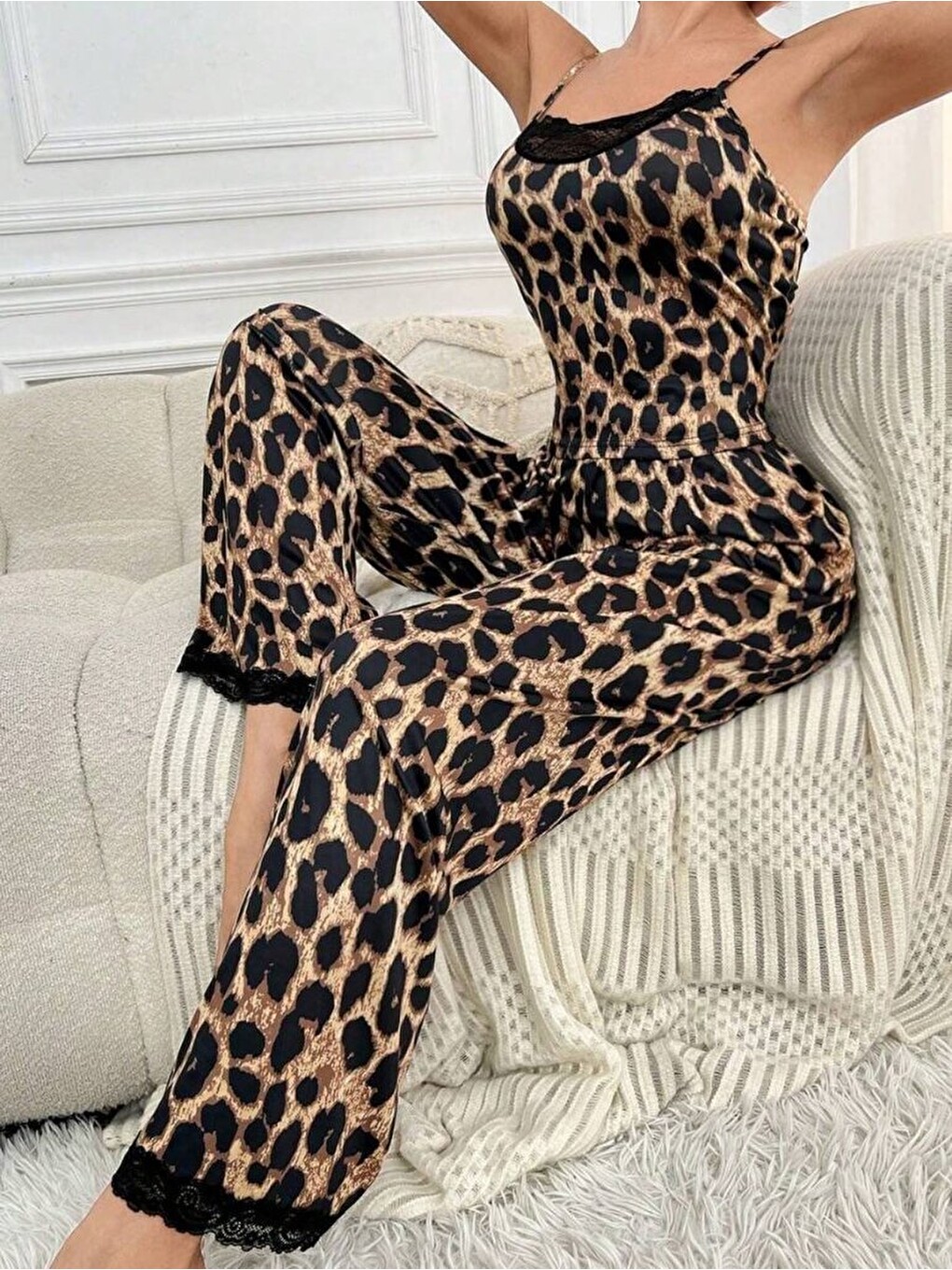 Turuncu Kadın Ip Askılı Yakası Dantelli Bluz Ve Pijama Sandy Ikili Takım-1