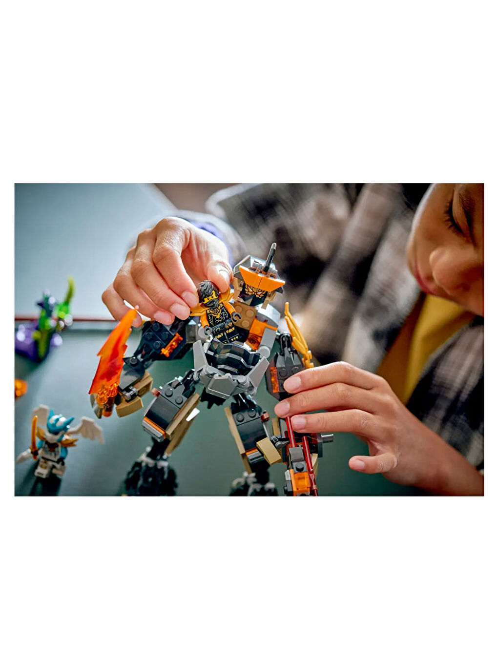 NINJAGO Cole’un Görev Robotu ve Ejderha Zane 71854-7
