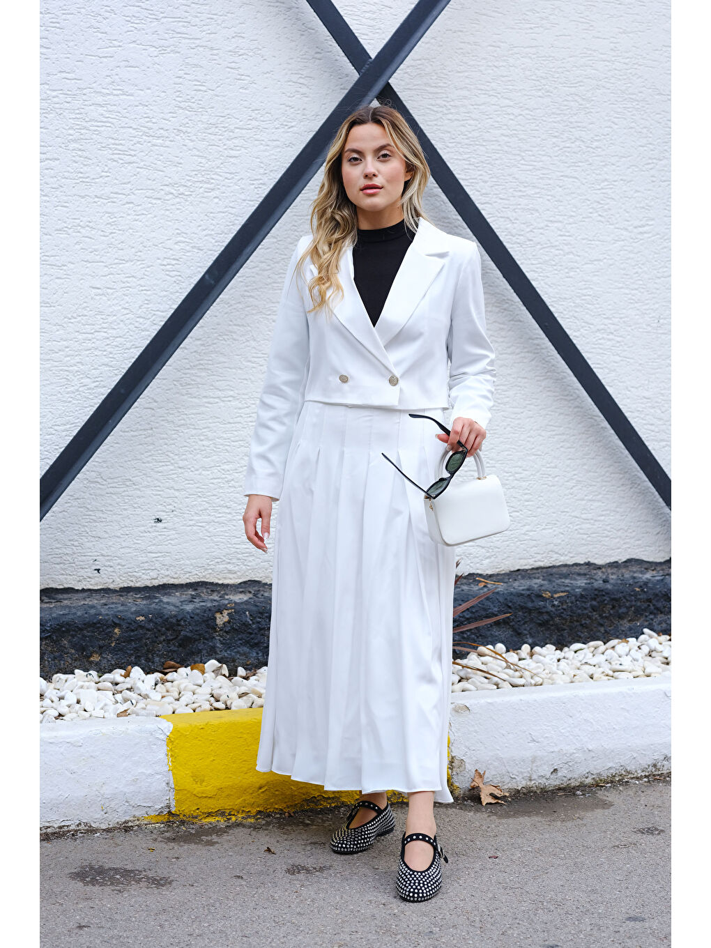 Pileli Etekli Takım Ekru