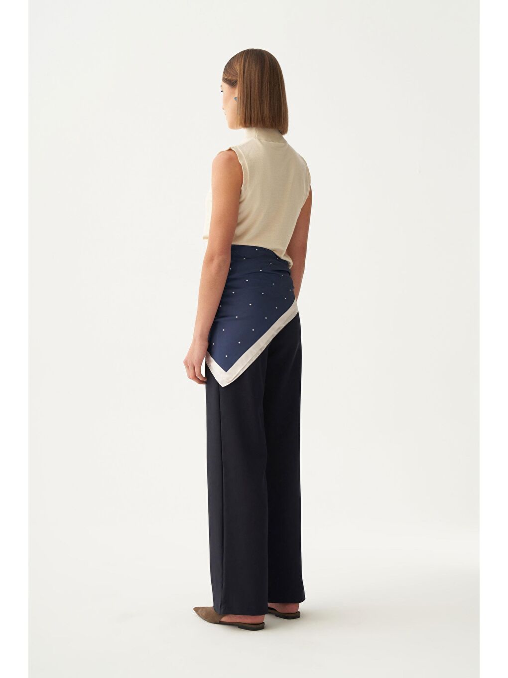 Lacivert-Düz Kesim Orta Bel Pantolon-3