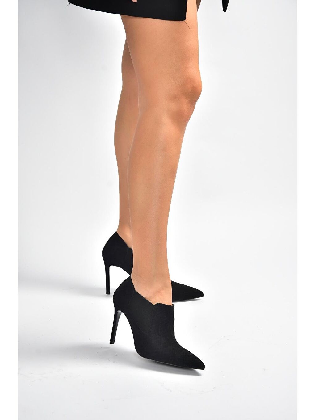 Siyah Kadın Topuklu Ayakkabı V820205207-1