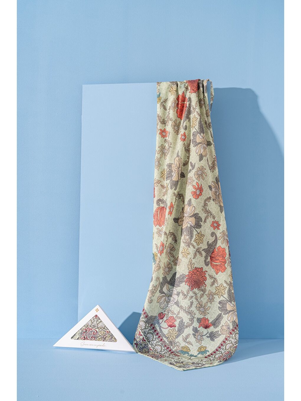 Yeşil Kadın Spring Soft Misya Eşarp