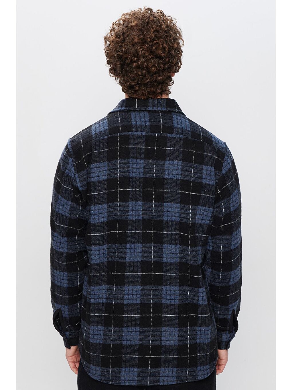 Karışık Erkek Regular Fit Klasik Kesim Oduncu Düğmeli Yaka Tek Cep Kareli Kışlık Gömlek-4