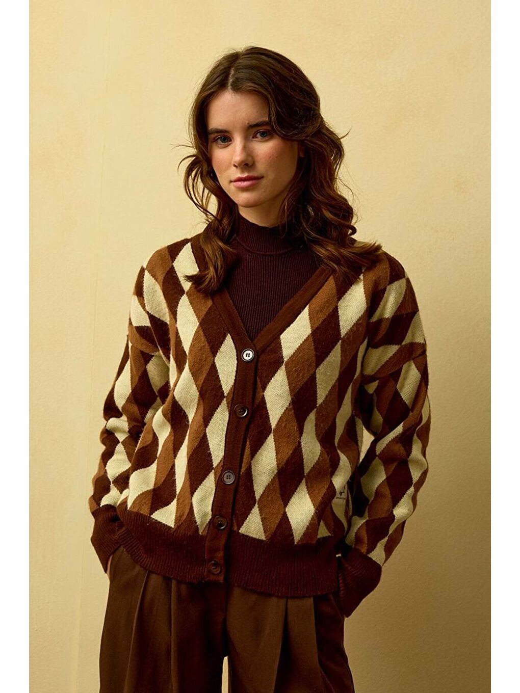 Kahverengi Acı Kahve Baklava Desenli Triko Hırka-1