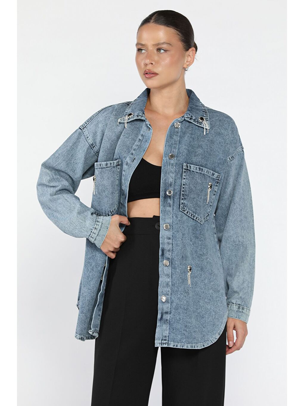 Mavi Kadın Taş İşlemeli Çift Cepli Jean Ceket