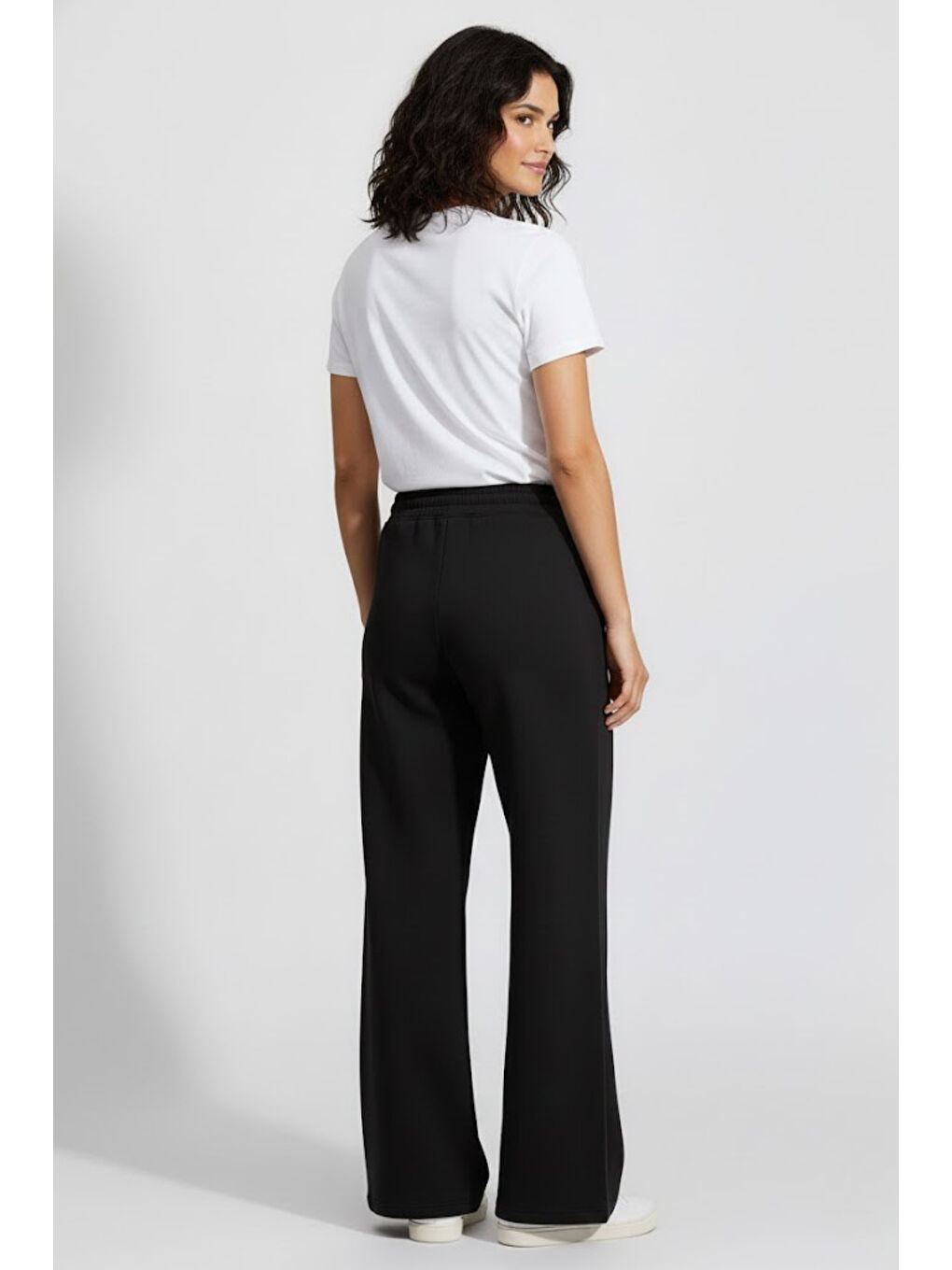 Siyah Kadın İki İplik Rahat Kalıp Yüksek Bel Geniş Paça Pantolon SPR26EAK988-2