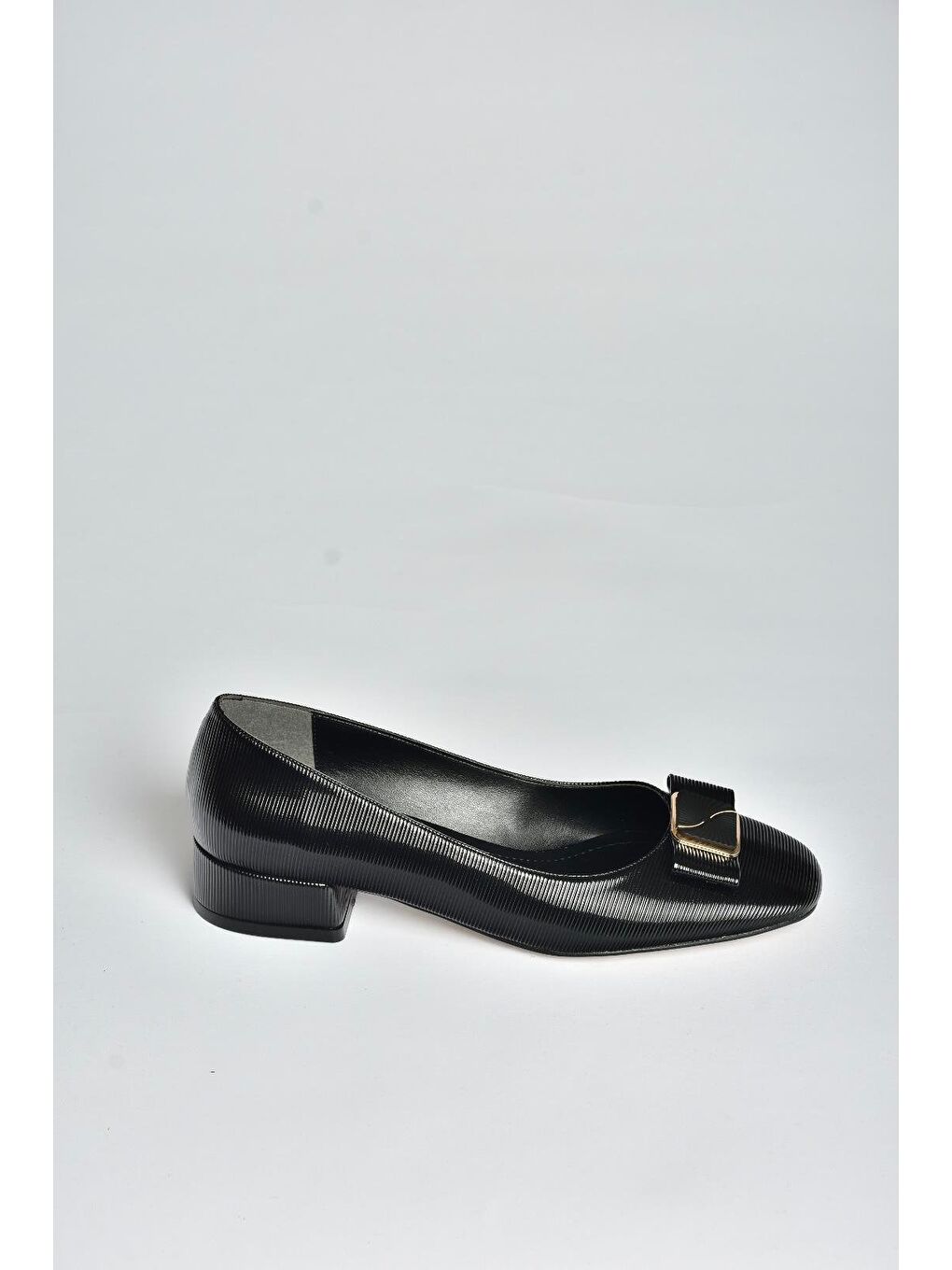 Siyah Kadın Topuklu Ayakkabı V250641109