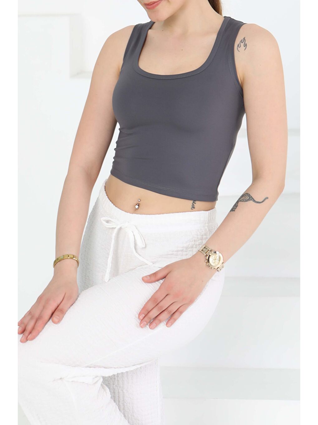 Gri Cupralı Oval Yaka Crop Atlet Füme - 27278