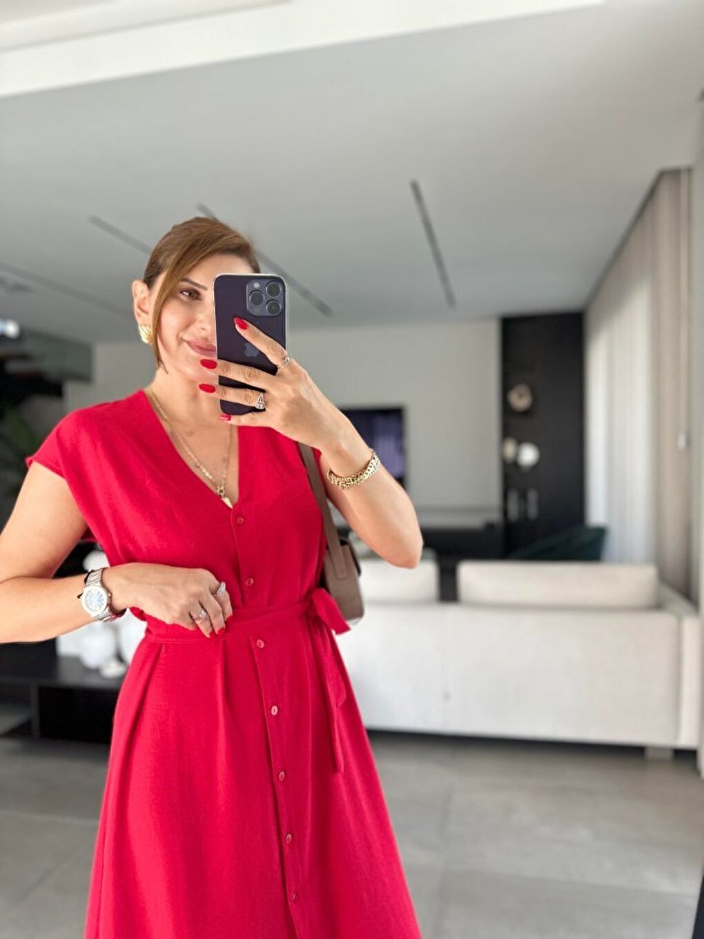 Kırmızı Kadınn V Yaka Düğme Detay Kuşak Dahil Elbise-1