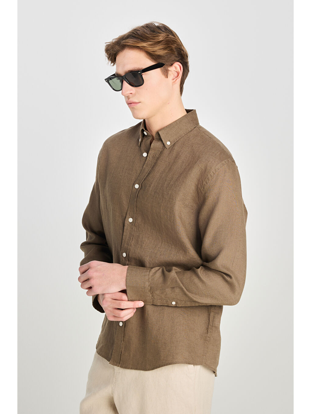 %100 Keten Regular Fit Normal Kesim Haki Gömlek-1