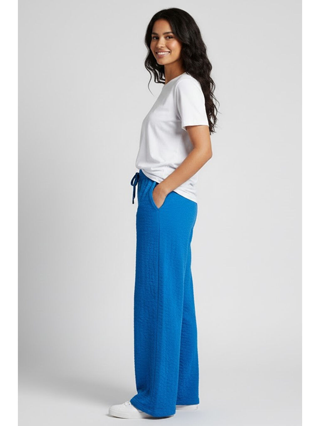 Kadın Bürümcük Kumaş Geniş Paça Pantolon – Rahat Kalıp – Mavi-1