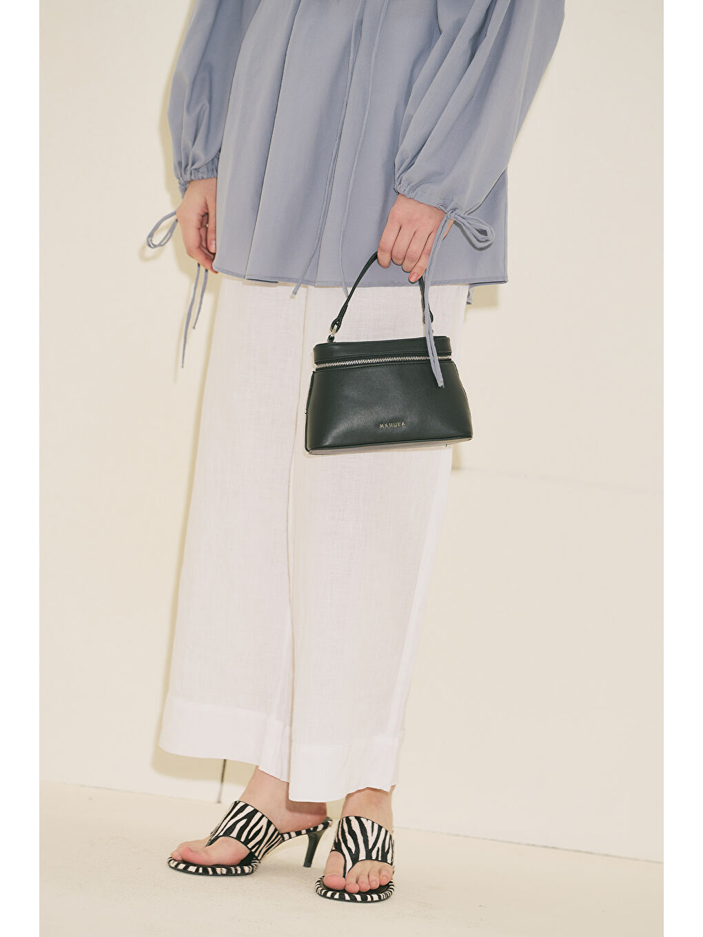 Izzy Mini Çanta Siyah-1