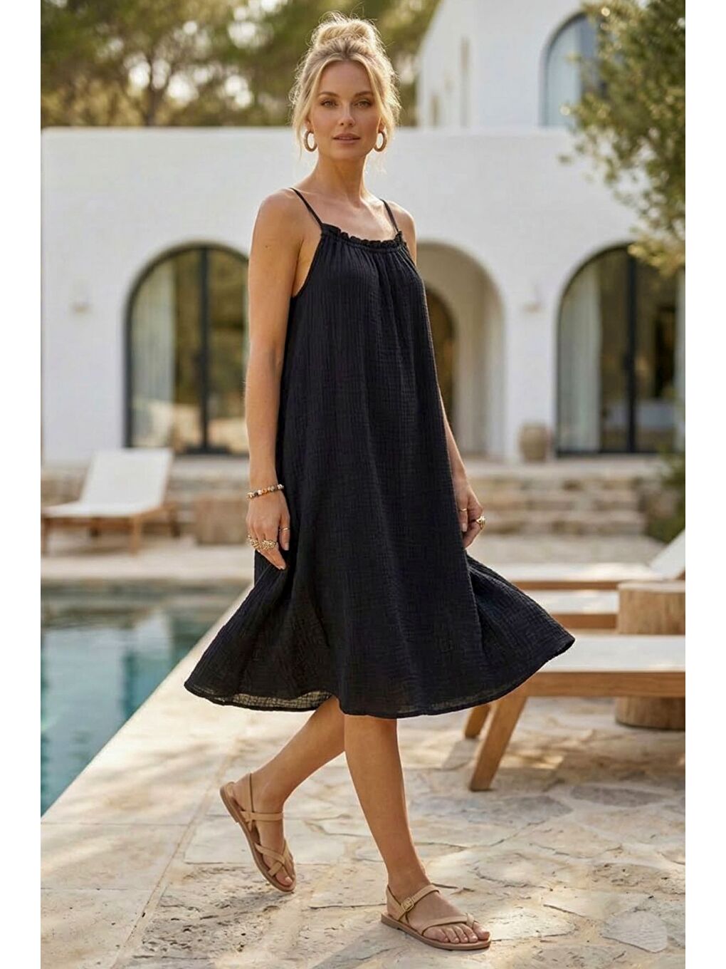 Siyah Askılı Gizli Cepli Ayarlanabilir Askılı Casual Müslin Dokuma Elbise 105 55-4