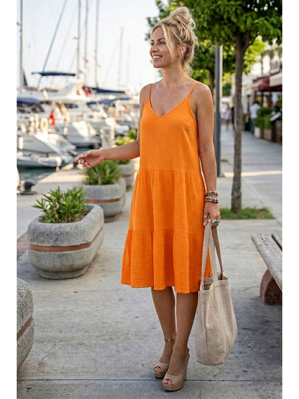 Turuncu Askılı Eteği Fırfırlı Ayarlanabilir Askılı Casual Müslin Dokuma Elbise 98 55