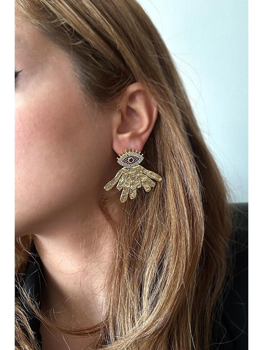 Pembe Artisan Mollusc Zirkon Taşlı 18 k Altın Kaplama küpe