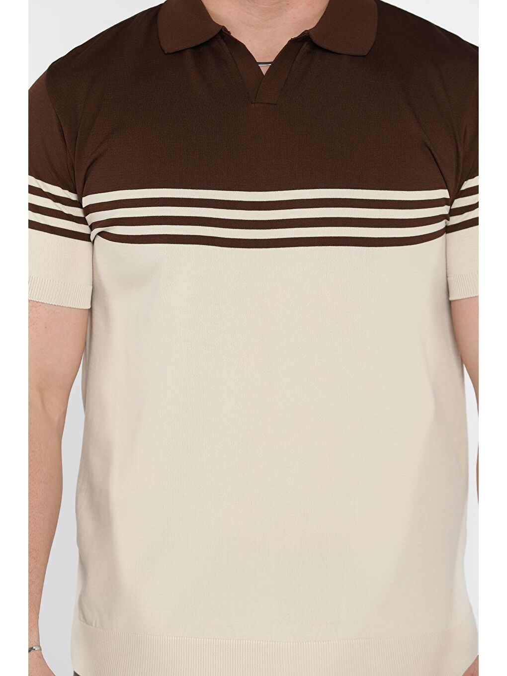 Kahverengi Erkek Polo Yaka Çizgi Desenli Çift Renkli Triko Tişört-3