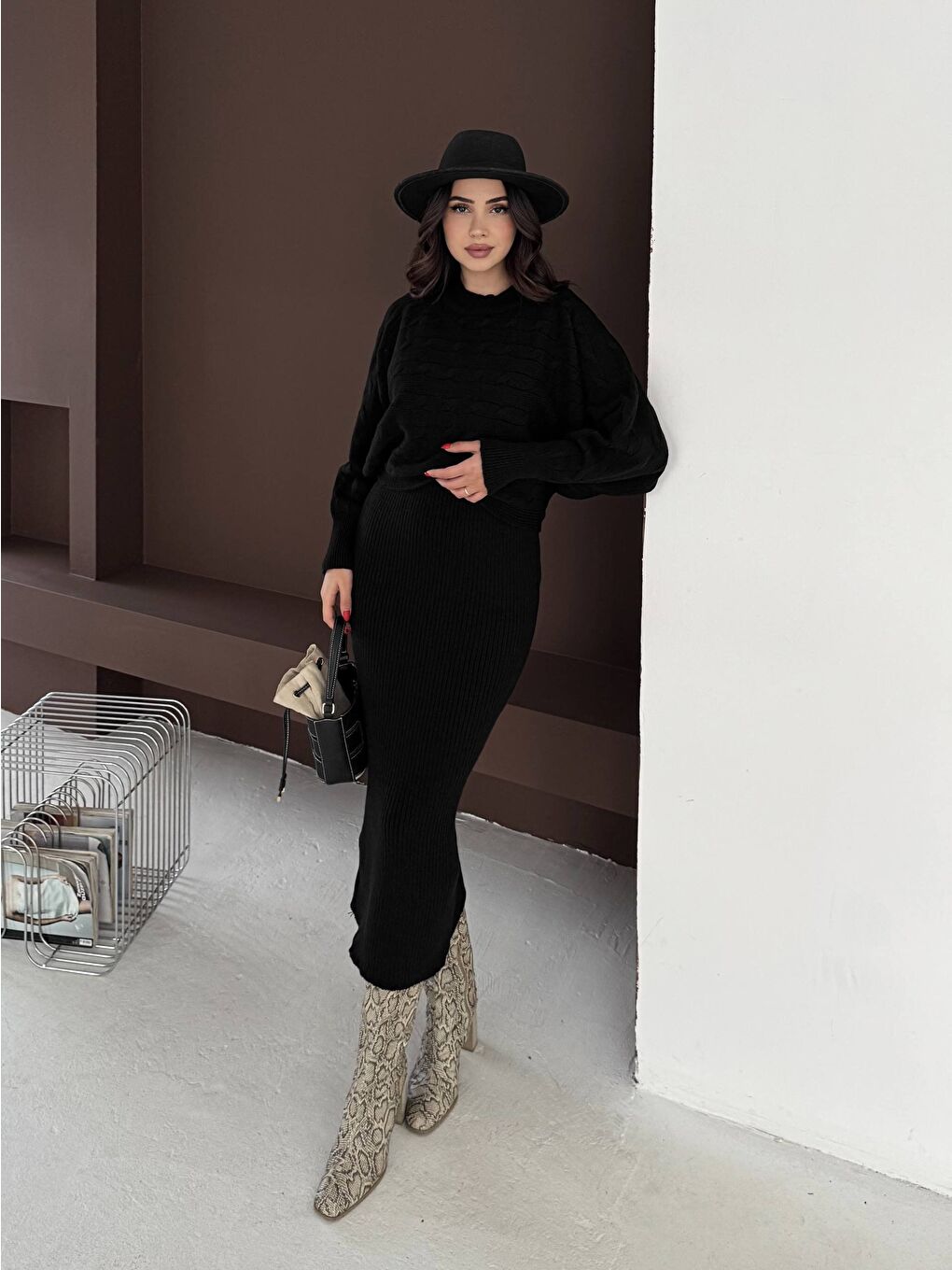 Siyah Kadın Kare Yaka Saç Örgü Kazak Elbise Takım-1