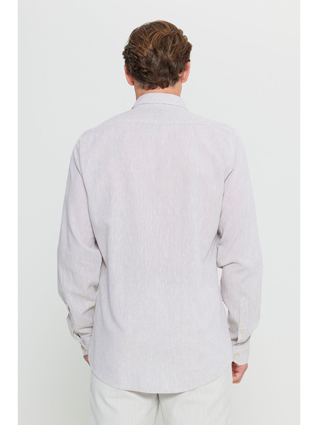 Erkek Bej Pamuklu Keten Comfort Fit Rahat Kesim Düğmeli Yaka Armürlü Gömlek-4