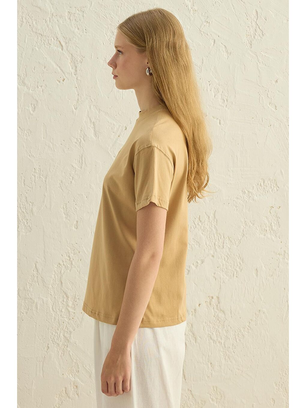 Kahverengi Kısa Kollu Basic T-Shirt Camel-1
