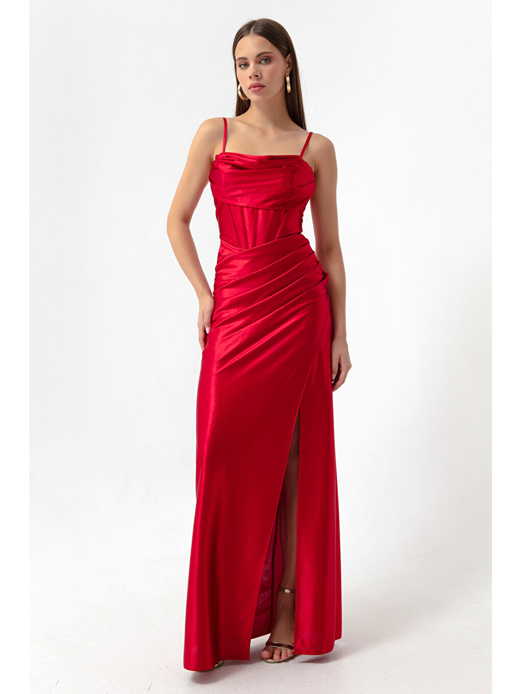 Kadın Kırmızı Balen Korse Detaylı Yırtmaçlı Uzun Abiye Elbise-2