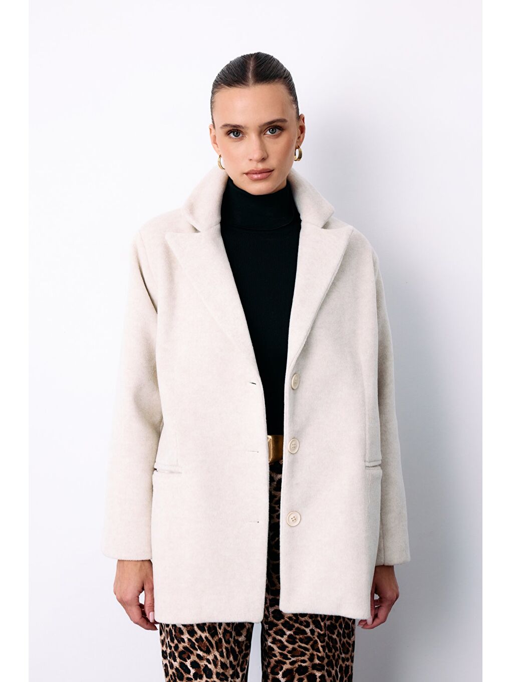 Düğmeli Kaşe Ceket - Ekru-4