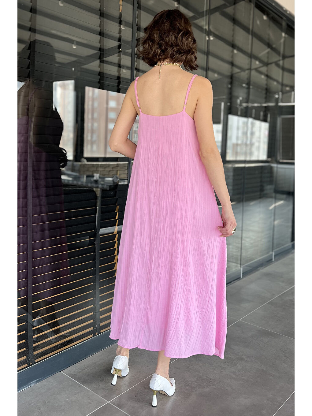 Pembe Kadın Ayarlanabilir Askılı Bol Kesim Elbise-2