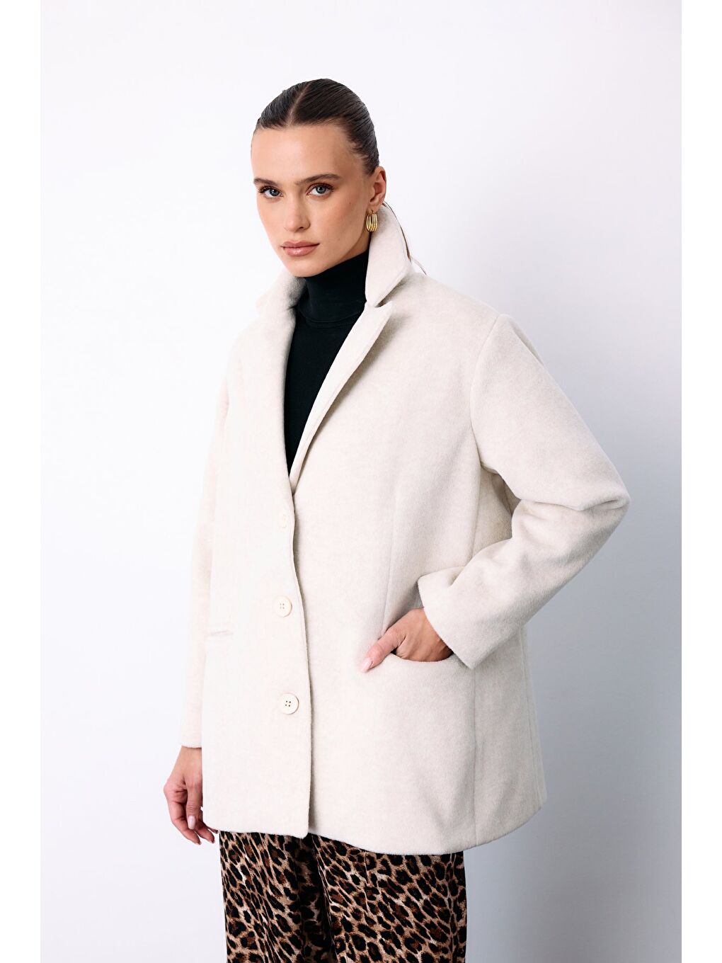 Düğmeli Kaşe Ceket - Ekru-6