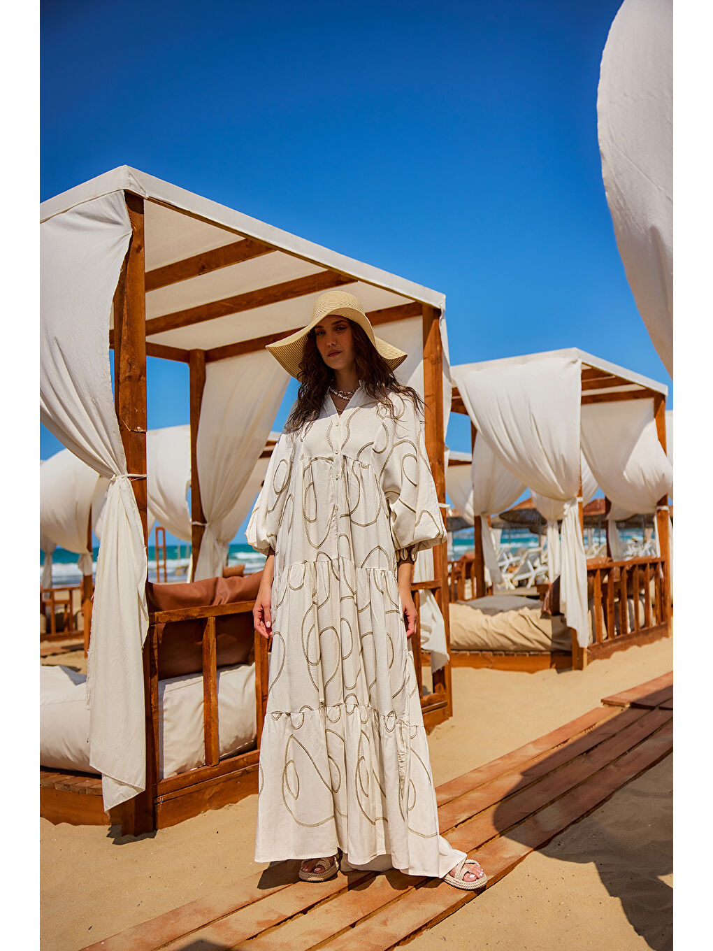 Ekru Kadın Gold Dikiş Detaylı Elbise Krem-1