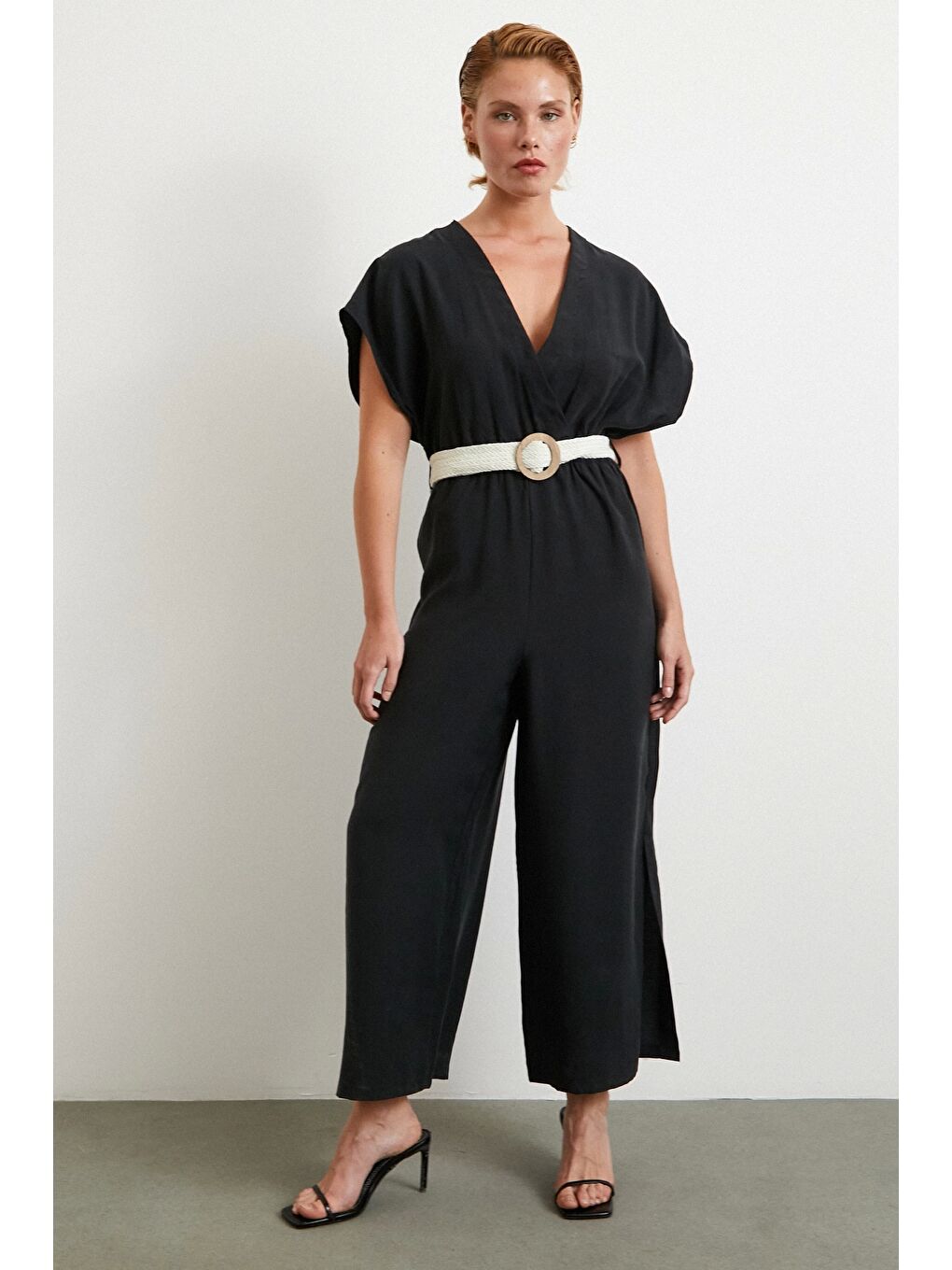 Kemer Detaylı Yarasa Kol Tulum Siyah-1