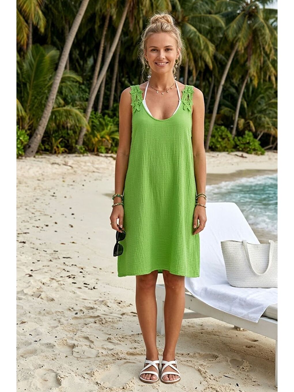 Fıstık Yeşili Havuz Yaka Kolsuz Dantelli Omuz Casual Müslin Dokuma Elbise 95 63-2