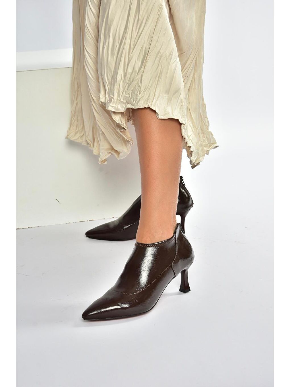 Kahverengi Kadın Topuklu Ayakkabı V676523608-1