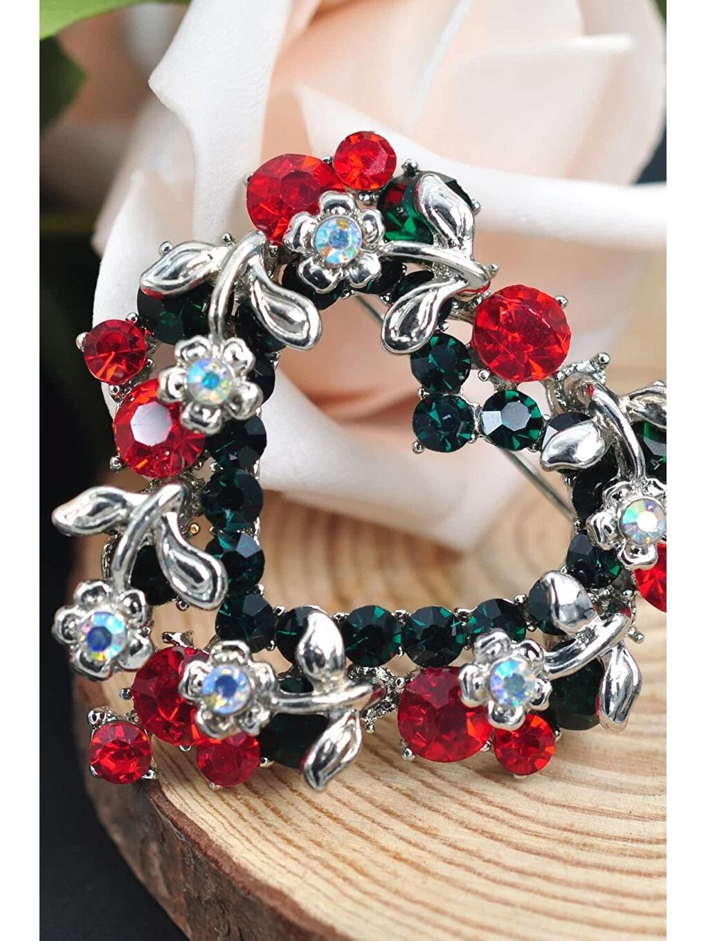 Gri Yılbaşı Gümüş Kaplama Kristal Taşlı Kalp Broş-6