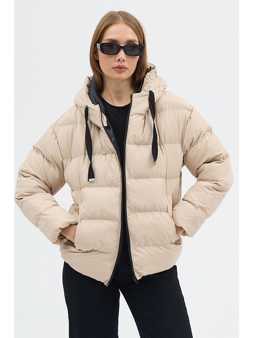 Ekru Kadın Krem Çift Cepli Fermuarlı Su İtici Kumaş Normal Kesim Dolumlu Şişme Mont-2