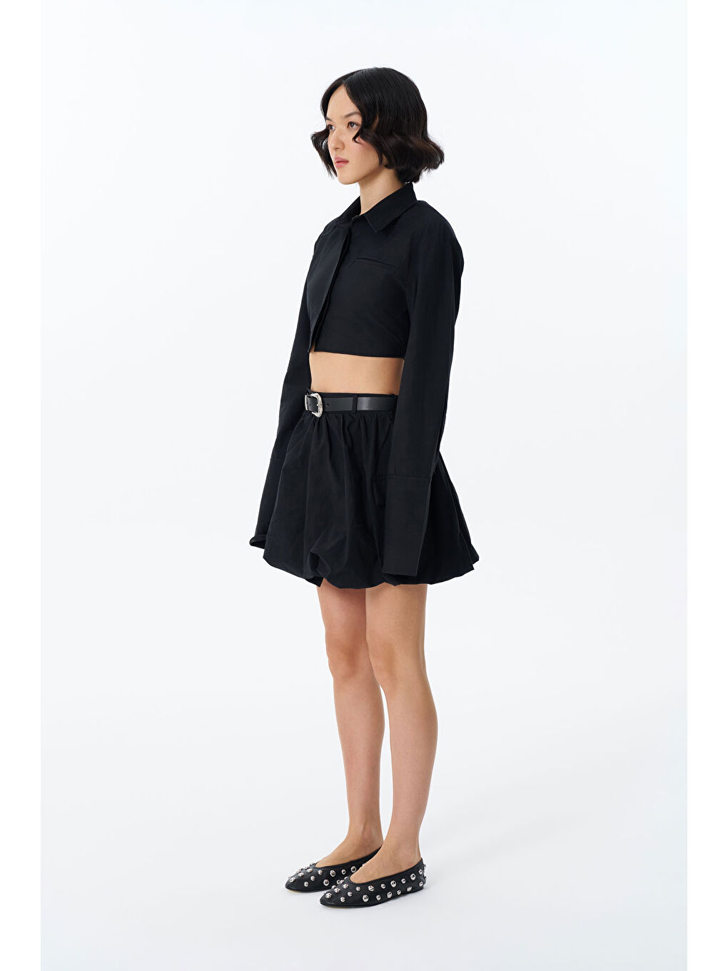 Sırtı Dekolte Kemerli Crop Gömlek Siyah-3