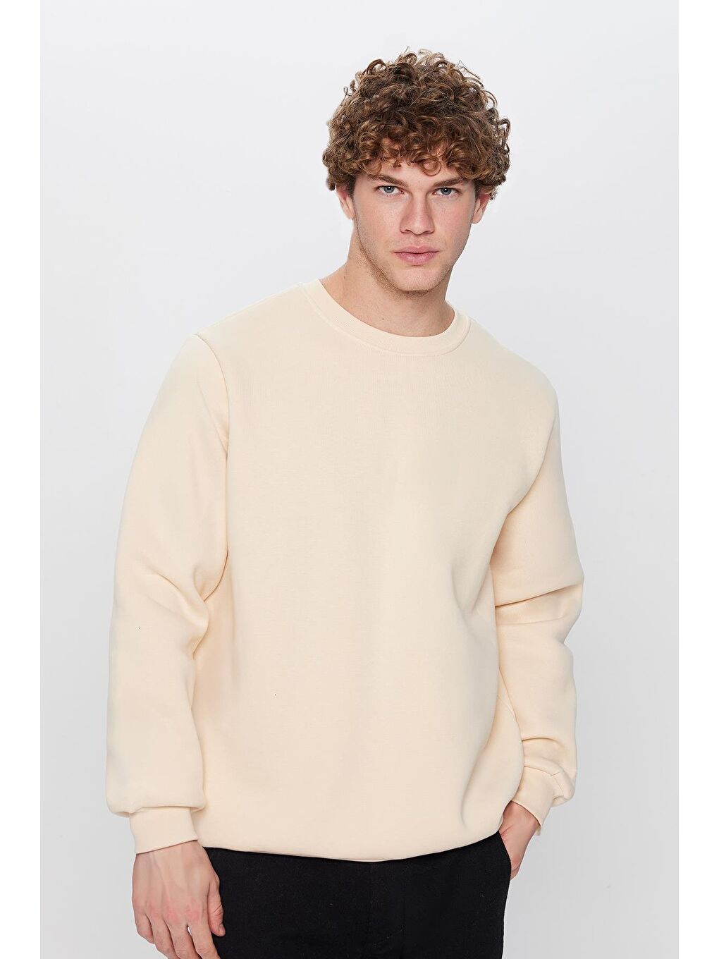 Unisex Relax Fit Rahat Kesim Pamuklu Yumuşak Dokulu İçi Polarlı Bej Renk Bisiklet Yaka Sweatshirt-3