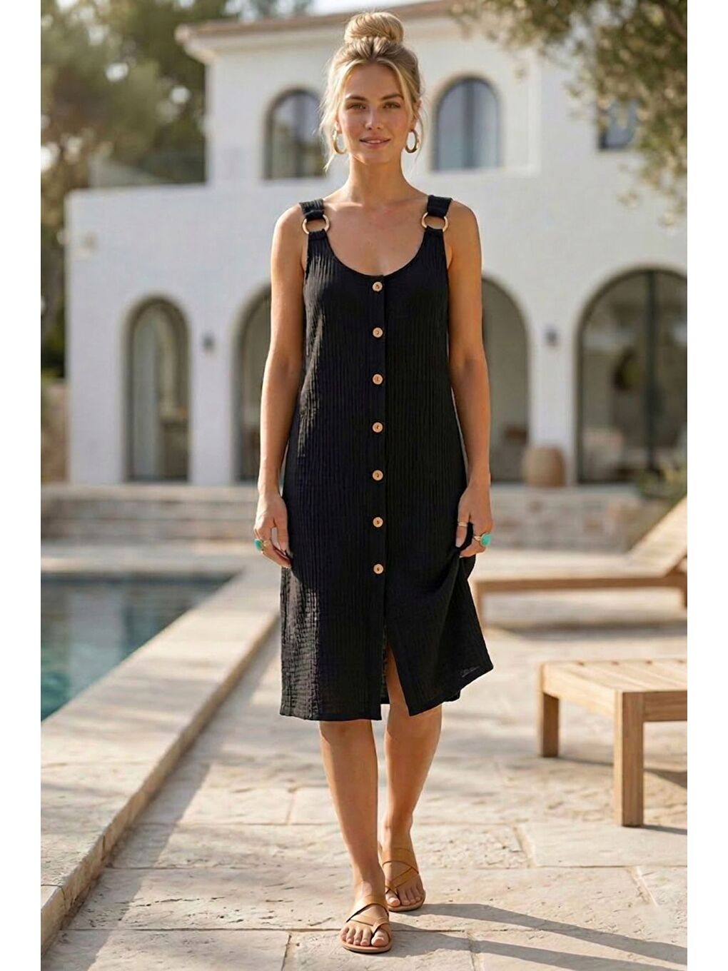 Siyah Askılı Düğmeli Cepsiz Metal Halkalı Casual Müslin Dokuma Elbise 102 55-3