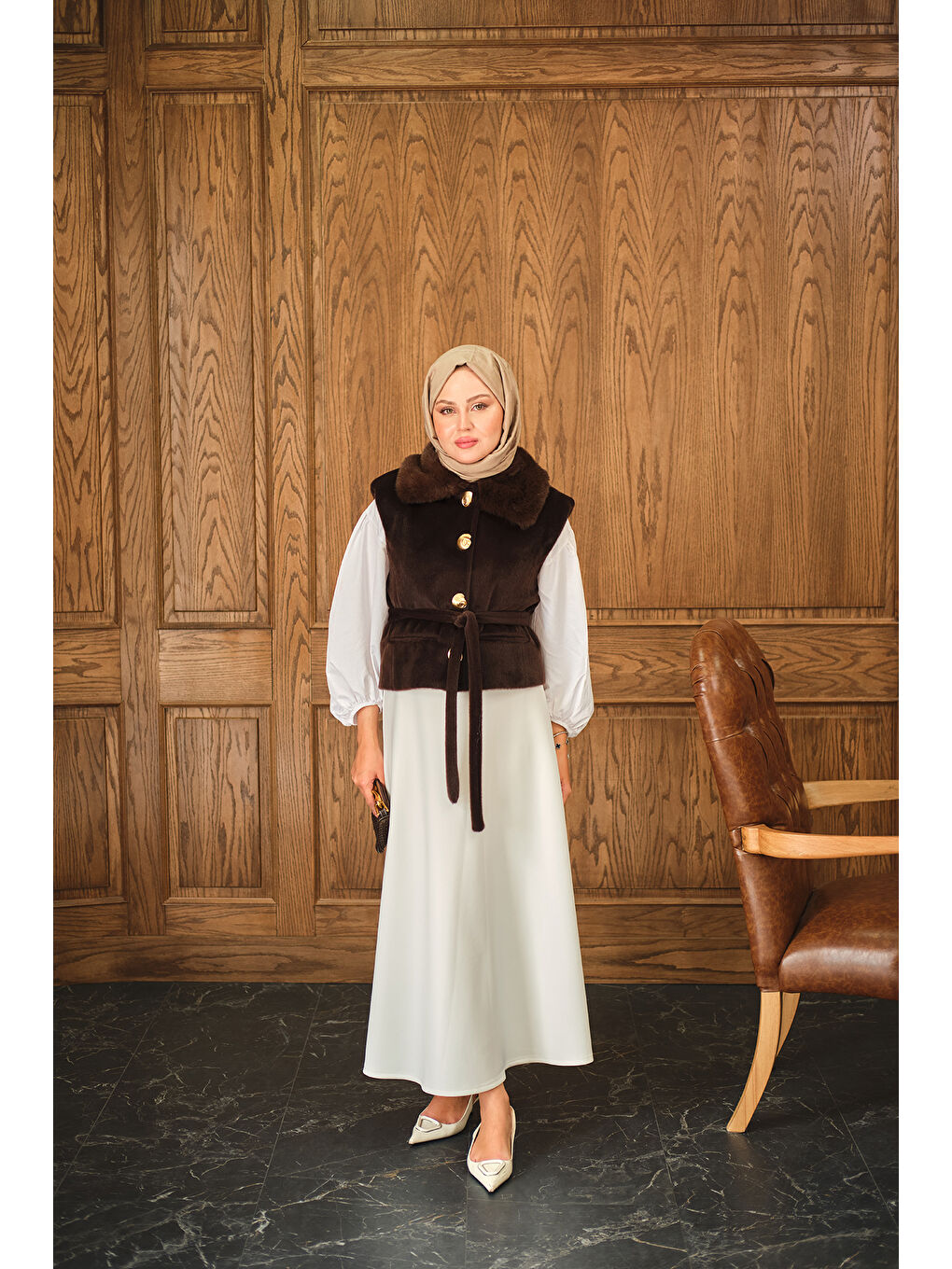 Kadın Yaka Kürklü Yelek Kahverengi-1