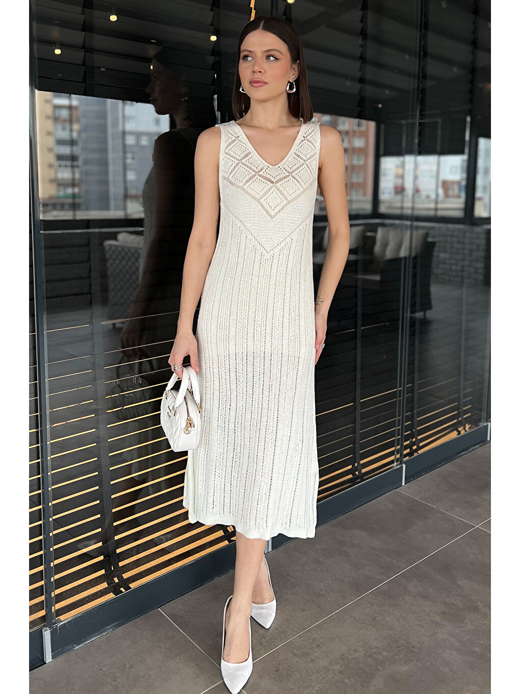Ekru Örme Detaylı V Yaka Kadın Triko Elbise( İçlikle Giyilmesi Önerilir)