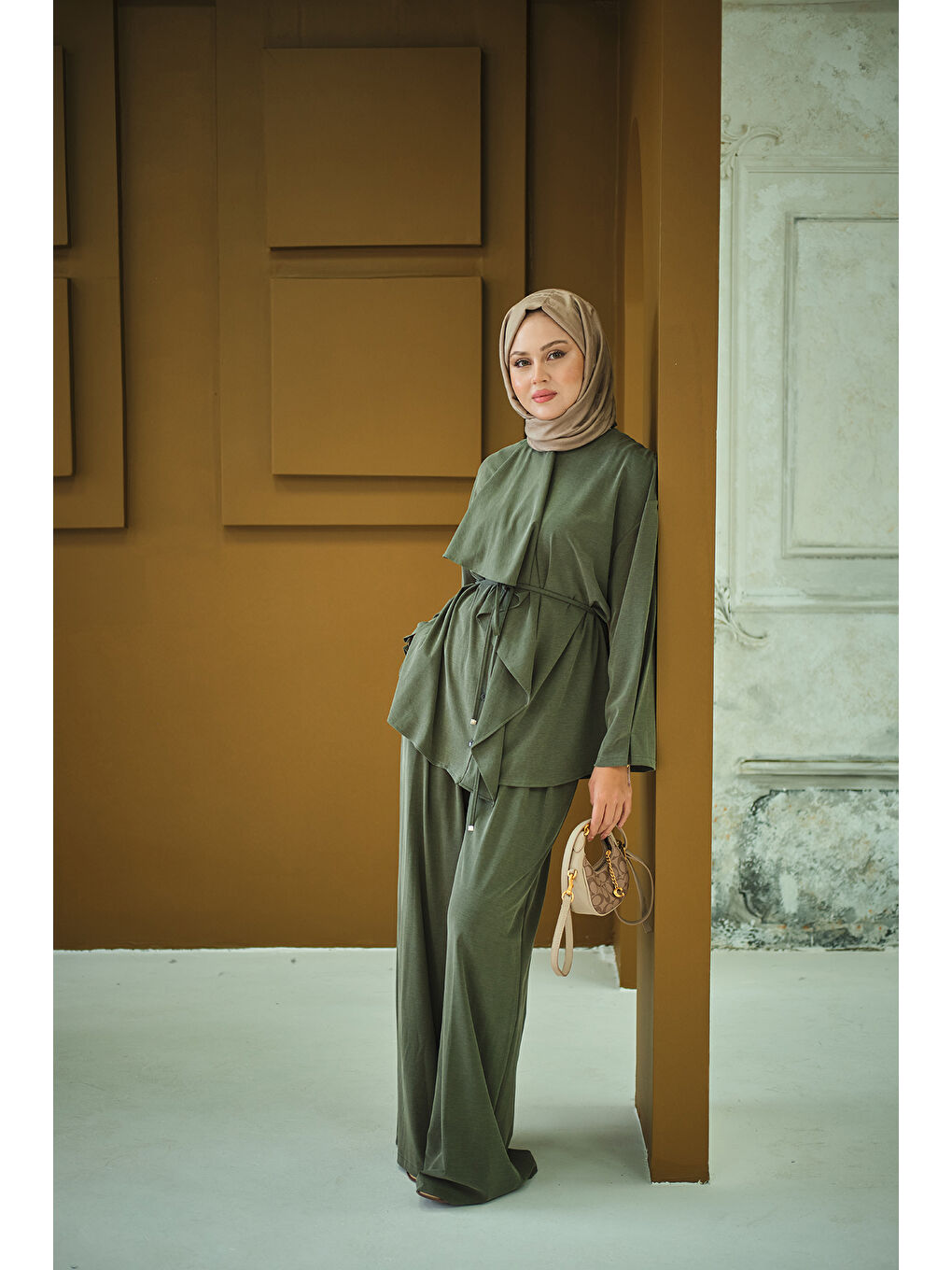 Kadın Omuzdan Volanlı Takım Yeşil-2